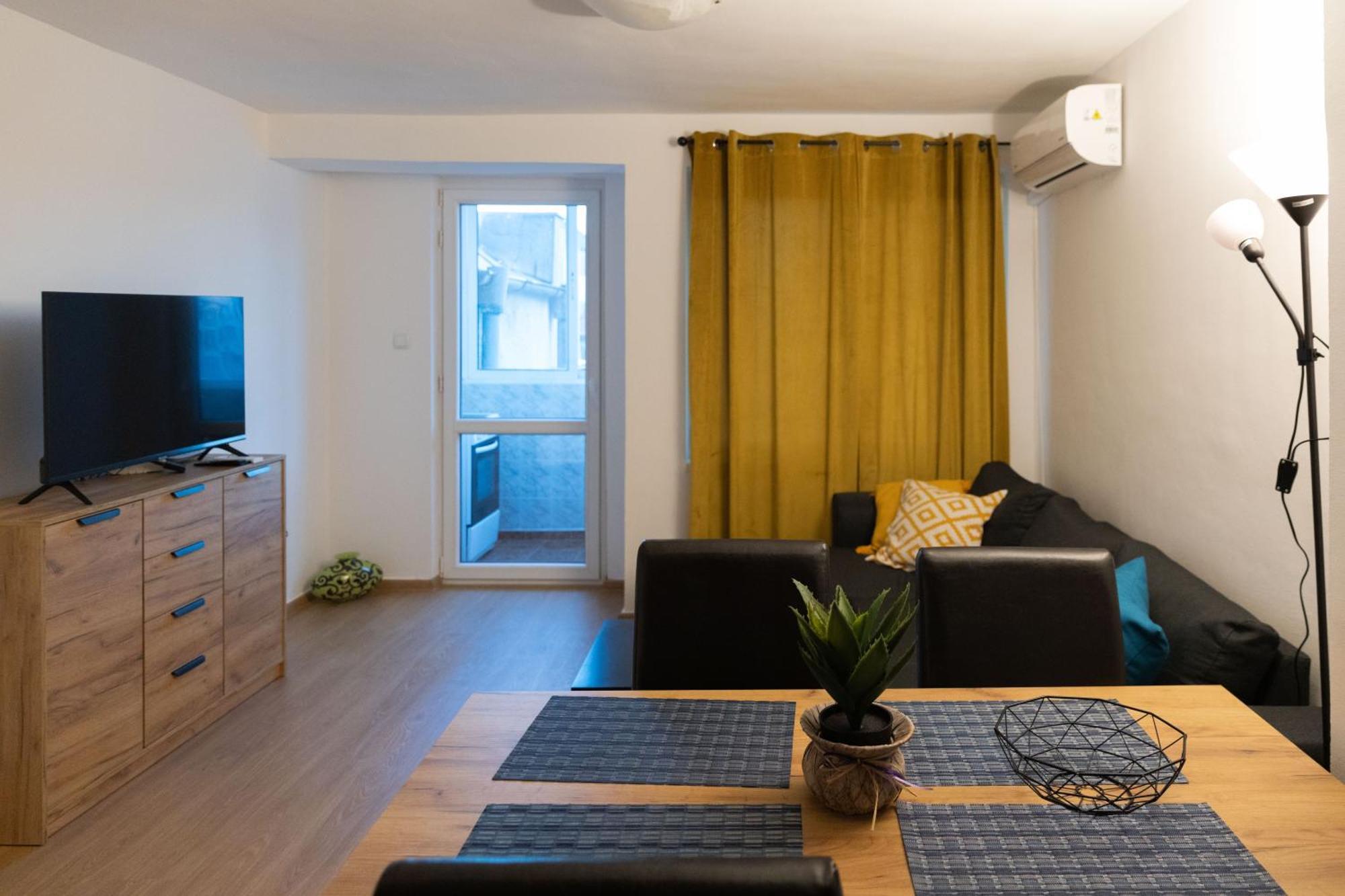 Lovely 1Bd Flat Near The Sea Garden By Flat Mаnаger Burgas Esterno foto